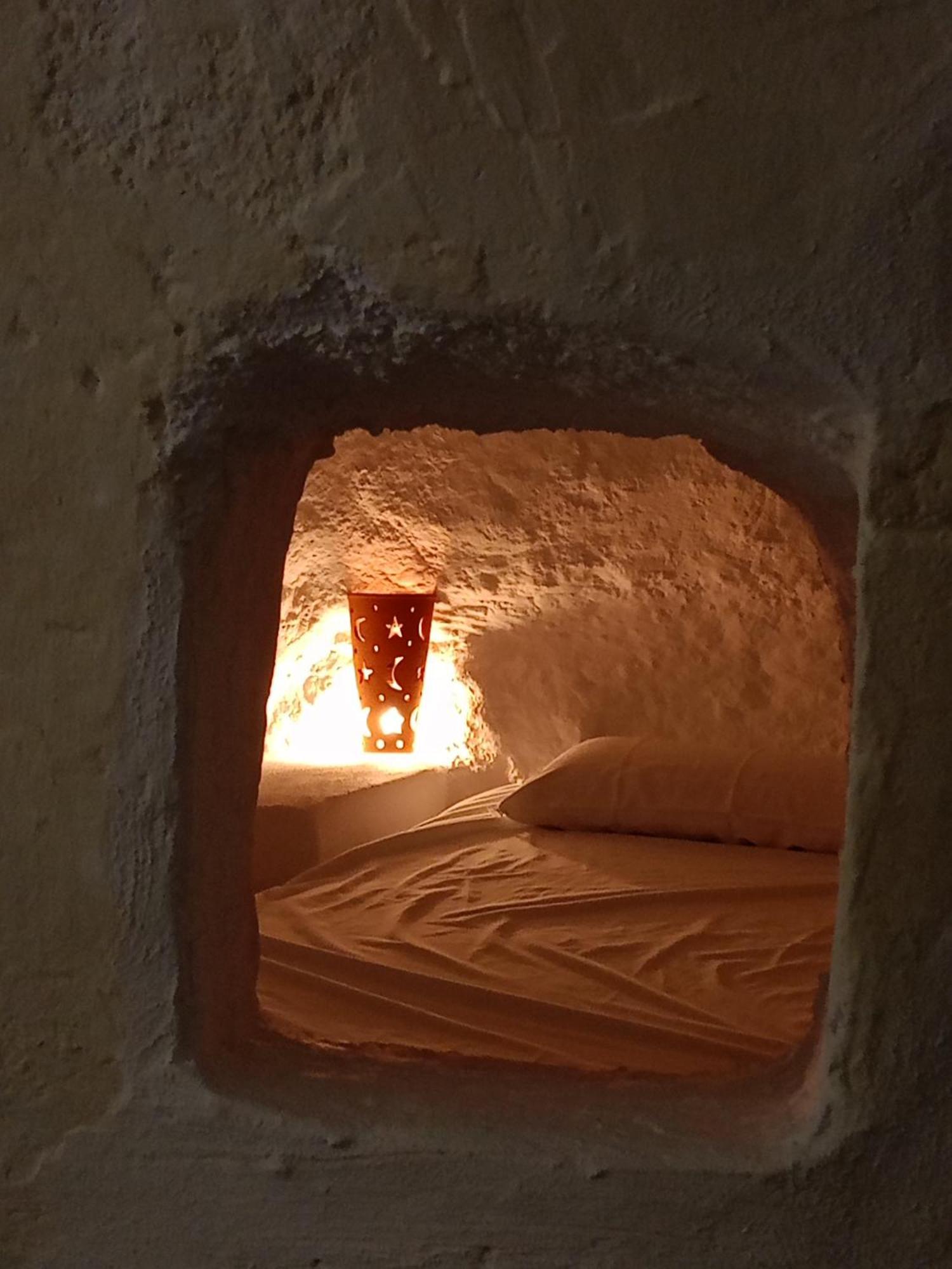 Encantadora Casa-Cueva En Pleno Barrio Alfarero De 尼哈尔 外观 照片