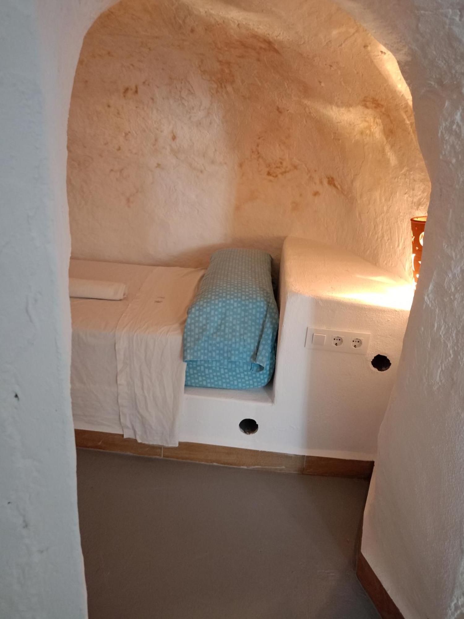 Encantadora Casa-Cueva En Pleno Barrio Alfarero De 尼哈尔 外观 照片