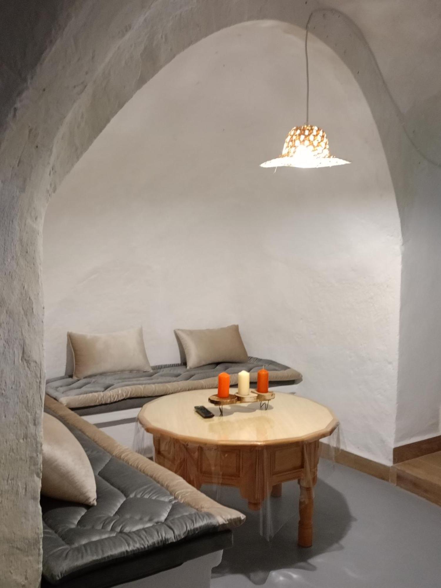 Encantadora Casa-Cueva En Pleno Barrio Alfarero De 尼哈尔 外观 照片
